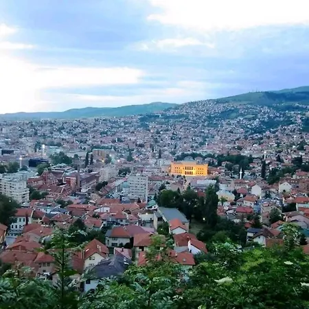 Naehe Vijecnica Saraybosna